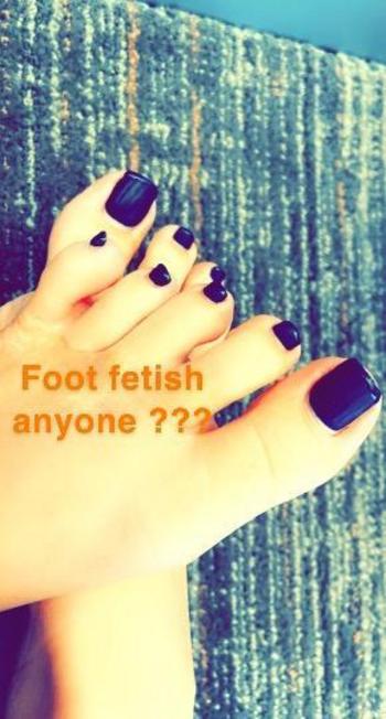 Aleey, 25  female escort, Santa Barbara