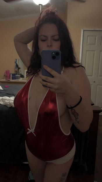Miah, 20  female escort, Santa Barbara