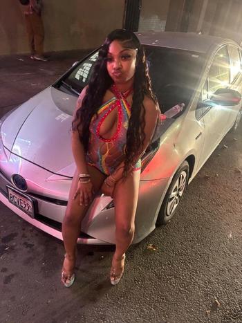 NewNew, 21  female escort, Santa Barbara